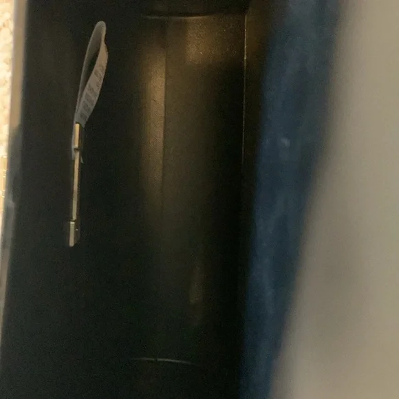 Mini Quilted Crossbody with gold chain - Picture 13 of 16